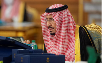 خادم الحرمين الشريفين يرأس جلسة مجلس الوزراء