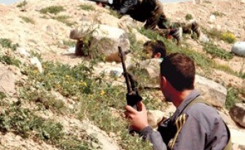 اشتباكات في حلب ومحيط مطارها وغارات على إدلب ودرعا