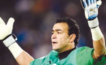 “الحضري” يبطل مفعول “قنبلة” اعتزاله