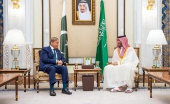 سمو ولي العهد يستقبل رئيس الوزراء الباكستاني ويستعرضان العلاقات التاريخية وآفاق التعاون الثنائي