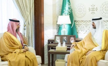 نائب أمير المنطقة الشرقية يهنئ رئيس فرع النيابة العامة بالمنطقة بمناسبة تعيينه