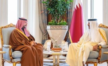 بتوجيه من القيادة.. سمو وزير الدفاع يلتقي سمو أمير دولة قطر