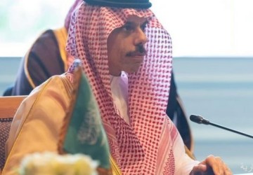 فيصل بن فرحان يشارك في الاجتماع الوزاري العربي بشأن التطورات في غزة