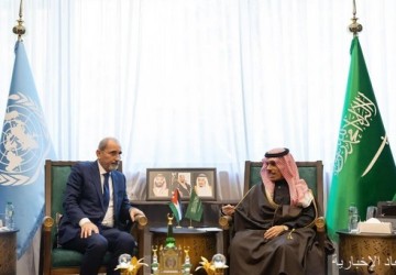 سمو وزير الخارجية يلتقي نائب رئيس الوزراء وزير الخارجية الأردني