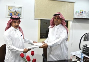 الجمعية التعاونية الاستهلاكية بالخفجي توقع عقدًا لتوريد وتنفيذ أربعة عطاءات لمشروع مبناها
