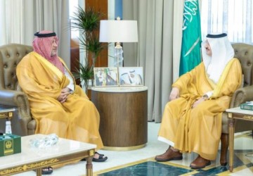 أمير المنطقة الشرقية يستقبل رئيس وأعضاء جمعية بنك الطعام السعودي