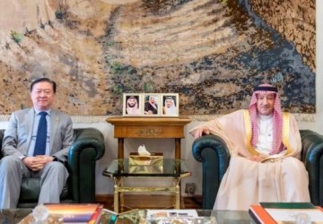 سمو وزير الخارجية يتلقى رسالة خطية من وزير خارجية جمهورية الصين الشعبية