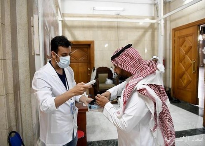 رئاسة المسجد النبوي تتابع تطبيق إجراءتها الاحترازية للوقاية من