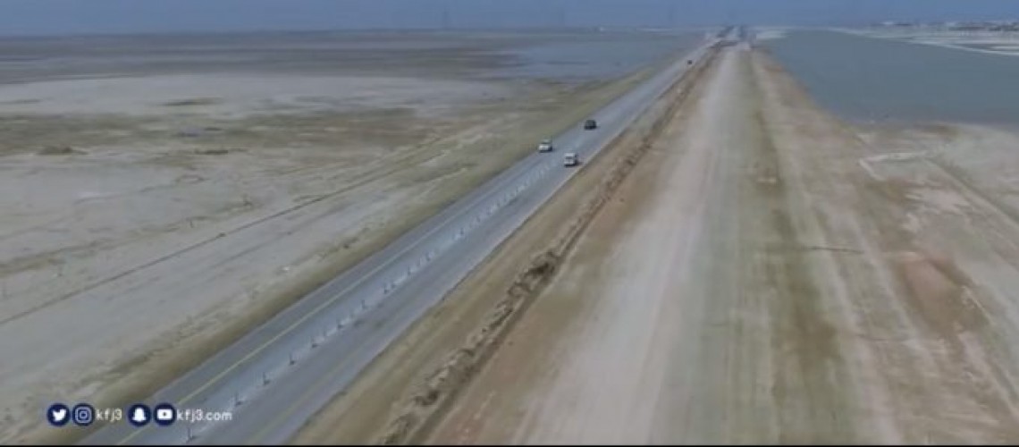 بالفيديو طريق الخفجي أبو حدرية سنوات من المعاناة صحيفة أبعاد الإخبارية