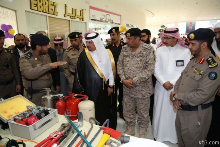 محافظ الخفجي يدشن فعاليات اليوم العالمي للدفاع المدني ويتقدم مسيرة الآليات صحيفة أبعاد الإخبارية