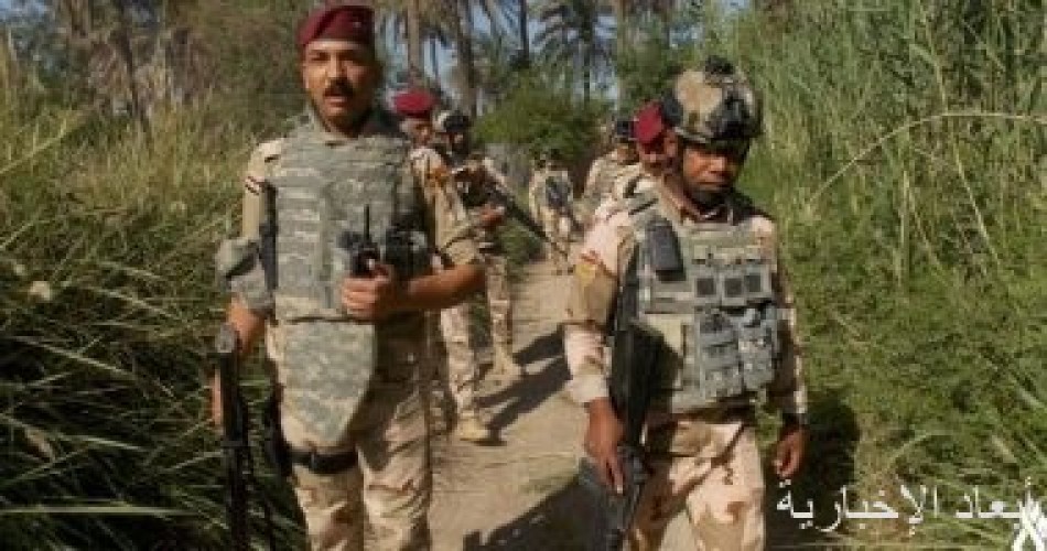 الاستخبارات العراقية تعتقل إرهابيًا وتضبط عبوات ناسفة وصواريخ بالأنبار
