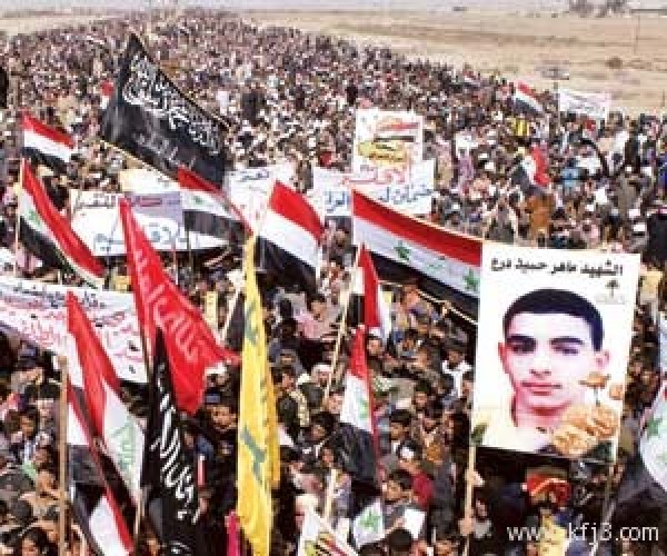 العراق.. “جمعة احتجاجات”.. ومسلحون يعدمون 7 من “الصحوة”