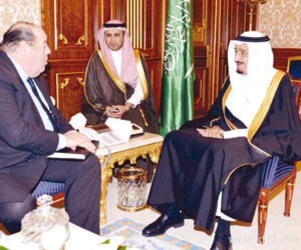 الأمير سلمان يستقبل الوفد البرلماني البريطاني