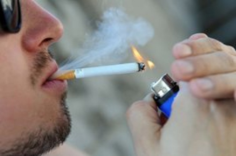 السمنة والتدخين سببان رئيسيان للوفاة المبكرة