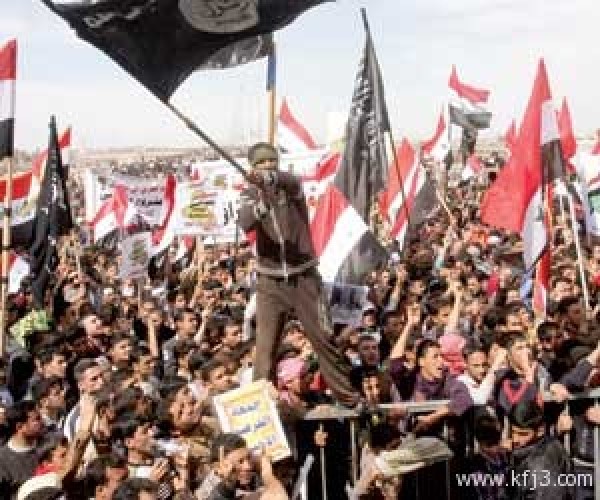 العراق.. دائرة الانتفاضة “تتسع” ضد المالكي