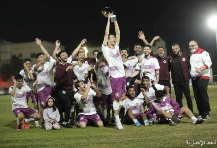 بالفيديو والصور.. العلمين يرفع كأس دوري المنطقة الشرقية لكرة القدم