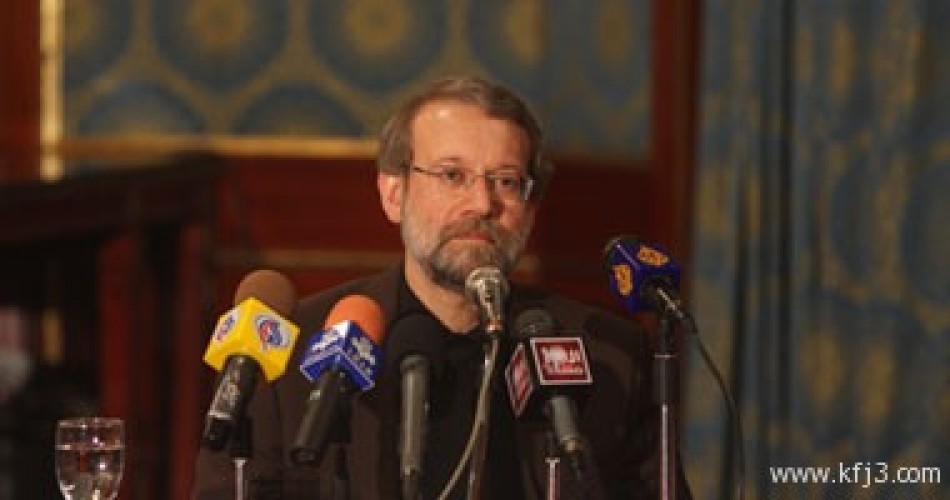 احتجاج يجبر رئيس البرلمان الإيرانى على قطع خطابه
