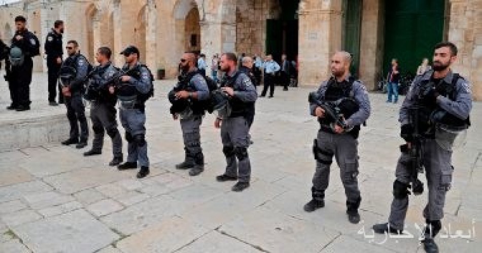 قوات الاحتلال الإسرائيلى تعتقل 21 فلسطينيا بالضفة الغربية
