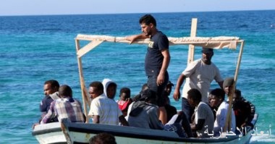 مصرع 5 مهاجرين غرقًًا فى البحر المتوسط إثر انقلاب قارب متجه لأوروبا