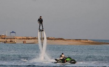 افتتاح بطولة المملكة للدبابات البحرية وبطولة الأسطول الشرقي للقوارب الشراعية بالجبيل