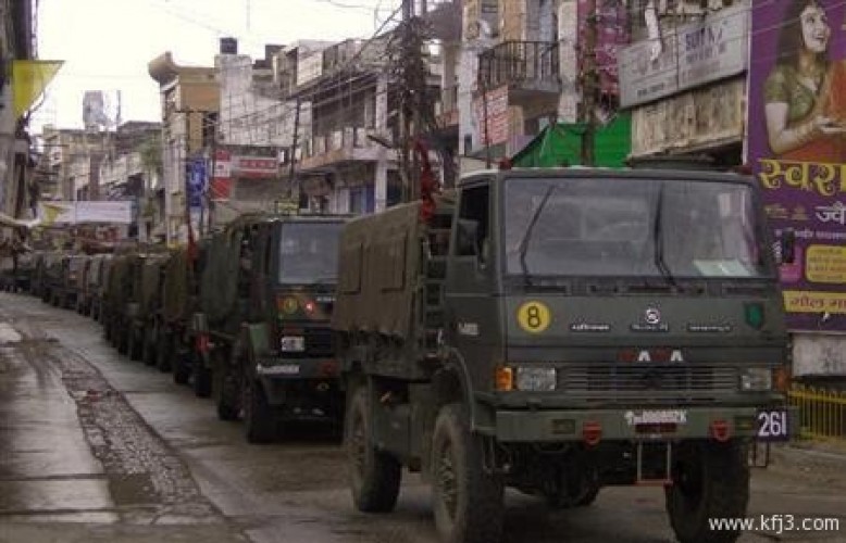 استدعاء الجيش لقمع عنف طائفي أسفر عن مقتل 15 بولاية في شمال الهند