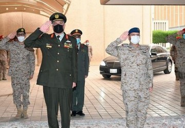 رئيس هيئة الأركان العامة يستقبل رئيس هيئة الأركان المشتركة للقوات المسلحة الأردنية