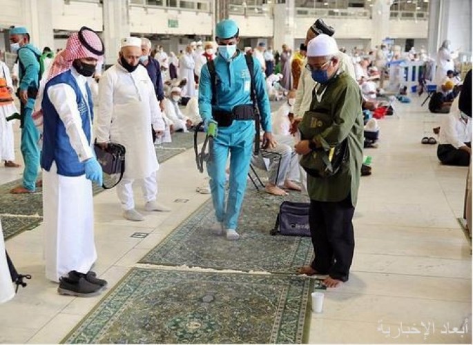 شؤون الحرمين تنفذ تجارب افتراضية لعمليات التعقيم في المسجد الحرام