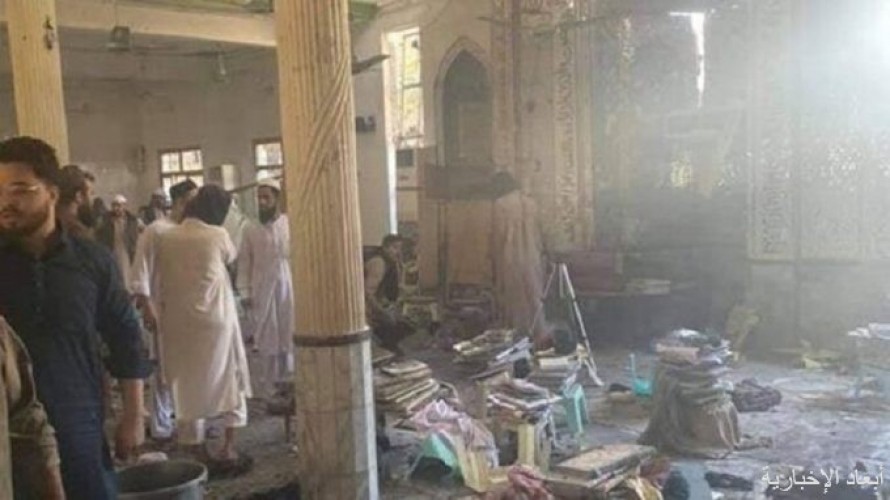 مقتل ثلاثين جراء هجوم انتحاري استهدف مسجداً في مدينة بيشاور