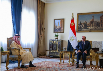 ولي العهد يبعث رسالة شفهية لرئيس جمهورية مصر العربية