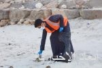 بالفيديو .. مواطن يوثق رمي عمال النظافة للنفايات بالقرب من الأحياء