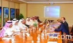 عبدالعزيز بن أحمد يفتتح مركزاً لتأهيل ضعاف البصر بالبحرين