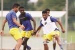 دياز يختبر أجانب الاتحاد أمام كركا ويشيد بانضباط اللاعبين