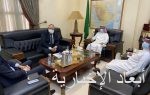 الأمين العام لمنظمة التعاون الإسلامي يستقبل وزير الخارجية بجمهورية العراق