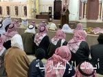 مدير المعهد السعودي للبترول يكرم رجل الأمن فهد نايف العنزي لتميزه بعمله