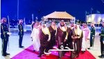 الشيخ محمد بن راشد آل مكتوم يغادر الرياض
