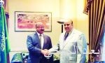 فيصل بن سلمان يستقبل قائد مهمة الحج بالمدينة وقوة الواجب