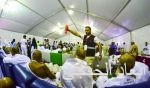 ضيوف الرحمن ينفرون من عرفات إلى مزدلفة
