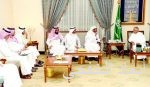 رجال الدفاع المدني يتسابقون لمساعدة الحجاج