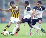 النصر يصر على التعاقد مع هزازي ب50 مليوناً وسيارة وفيلا
