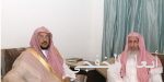 رئيس السودان يصل المدينة المنورة