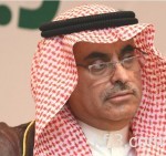 وصول 11 طنًا من المواد الغذائية عبر الطائرة الإغاثية السعودية إلى عدن