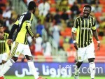 كانافارو يعيد مايغا إلى رأس الحربة