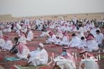 الشؤون التطويرية النسائية بالمسجد الحرام توزع أكثر من 300 سجادة و200 مظلة