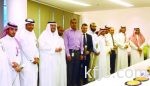 «العمل والتنمية الاجتماعية» تؤكد: لا يحق لصاحب العمل الاحتفاظ بجواز سفر العامل