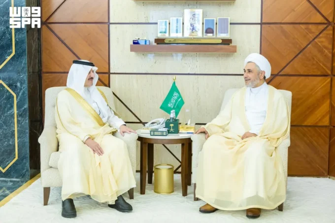 أمير الشرقية يستقبل قاضي الأوقاف والمواريث في محافظة القطيف