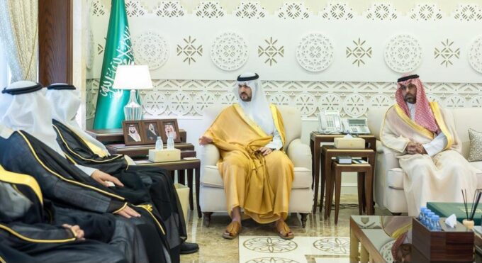 نائب أمير الشرقية يهنئ نادي الخليج بإنجازاته الرياضية المميزة لـ 2025- 2026