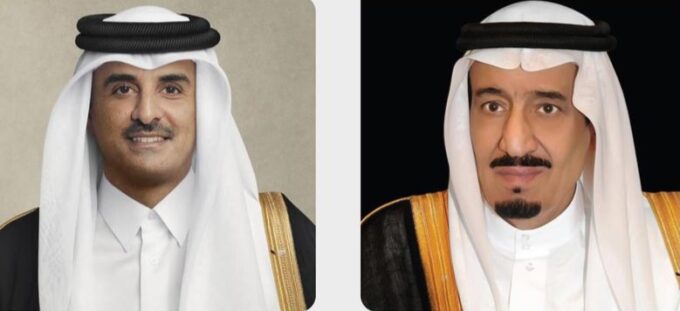 خادم الحرمين الشريفين يعزي أمير دولة قطر في وفاة صاحب السمو الشيخ حمد بن خليفة آل ثاني أمير دولة قطر السابق