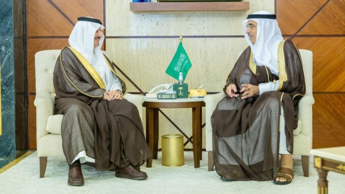 أمير الشرقية يستقبل أمين المنطقة