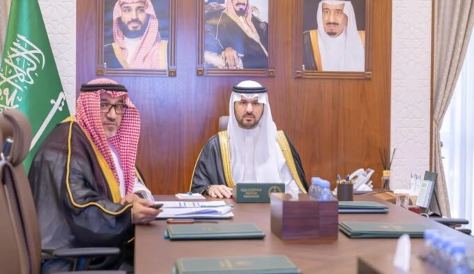 نائب أمير المنطقة الشرقية يستقبل الرئيس التنفيذي لمؤسسة تطوير جزيرة دارين وتاروت