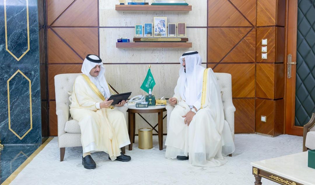 أمير المنطقة الشرقية يدشّن البرنامج الدعوي “البناء العقدي” لتعزيز العقيدة الصحيحة وترسيخ الوسطية والاعتدال